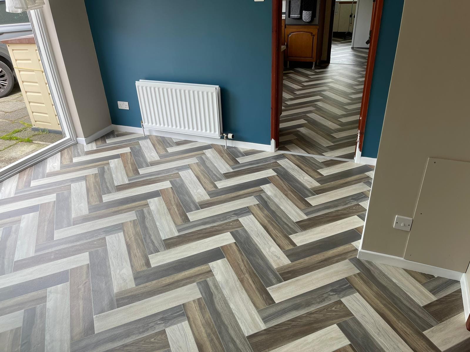 Herringbone multi-coloured vinyl